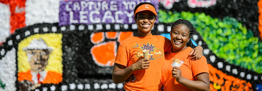 Students eating ice cream